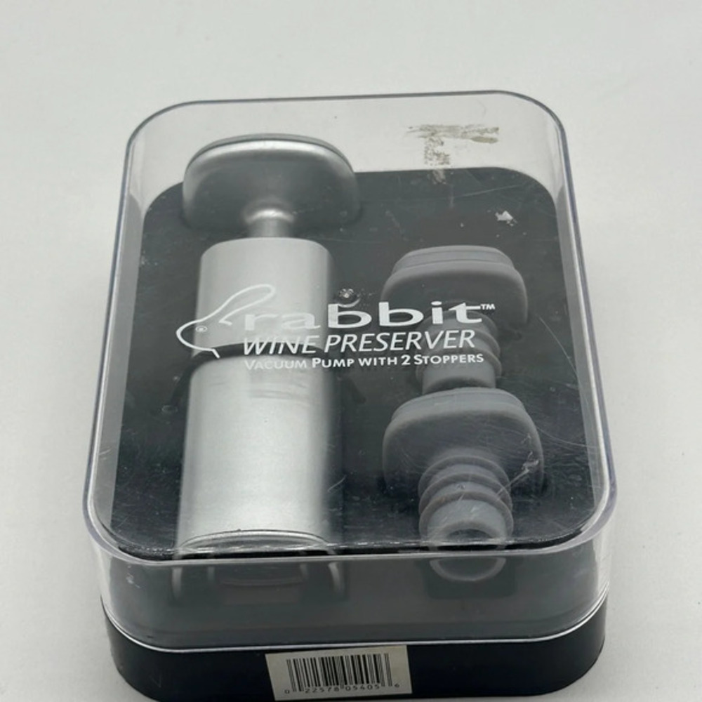 Rabbit Wine Preserver Vacuum Pump with 2 Stoppers‎ Silver Metrokane